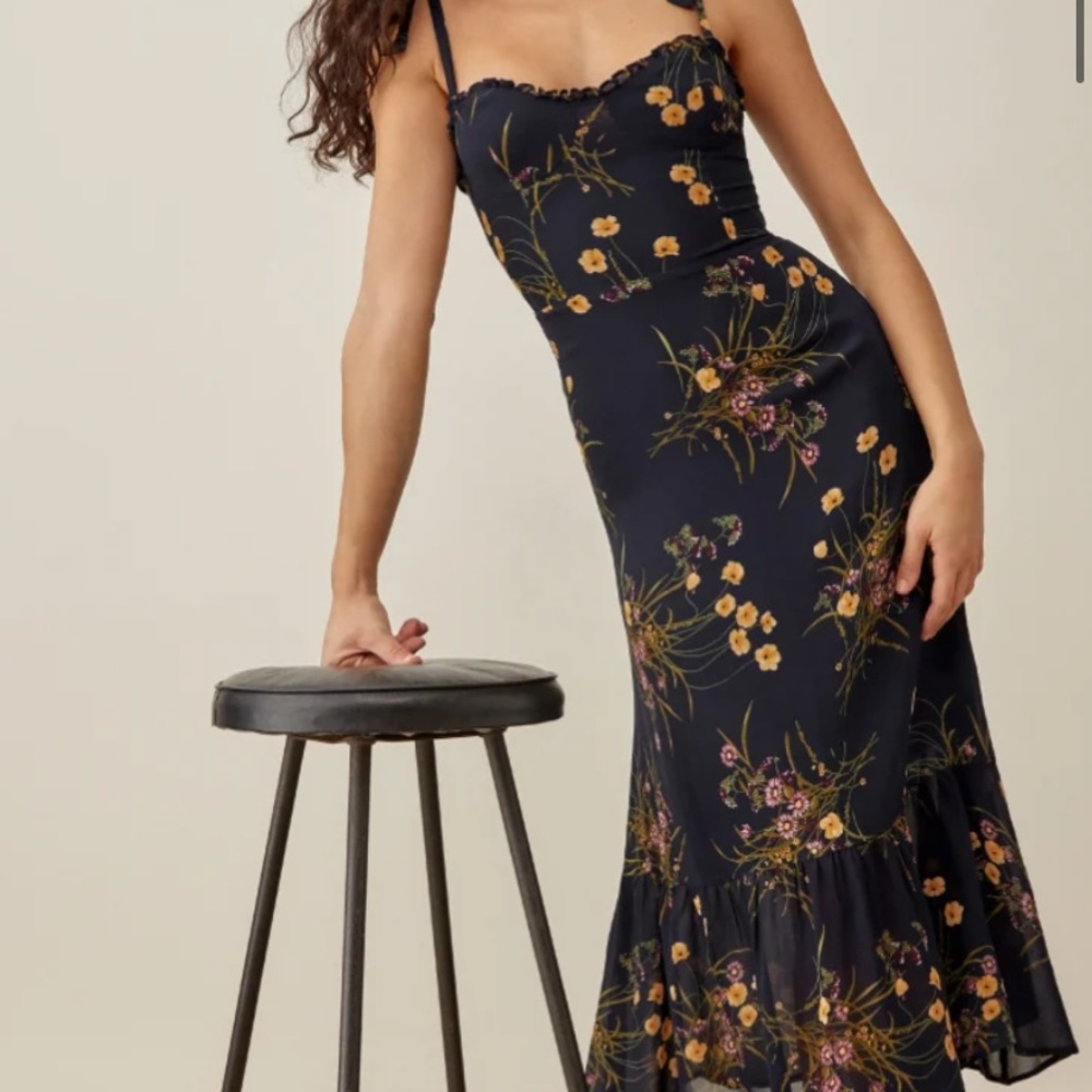 Reformation Nikita dress , freshly dry cleaned worn 3x. Like new condition